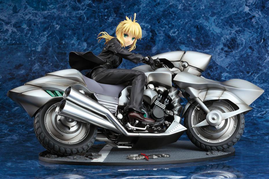 Fate/Zero: Saber & Saber Motored Cuirassier 1/8 Scale Figure
