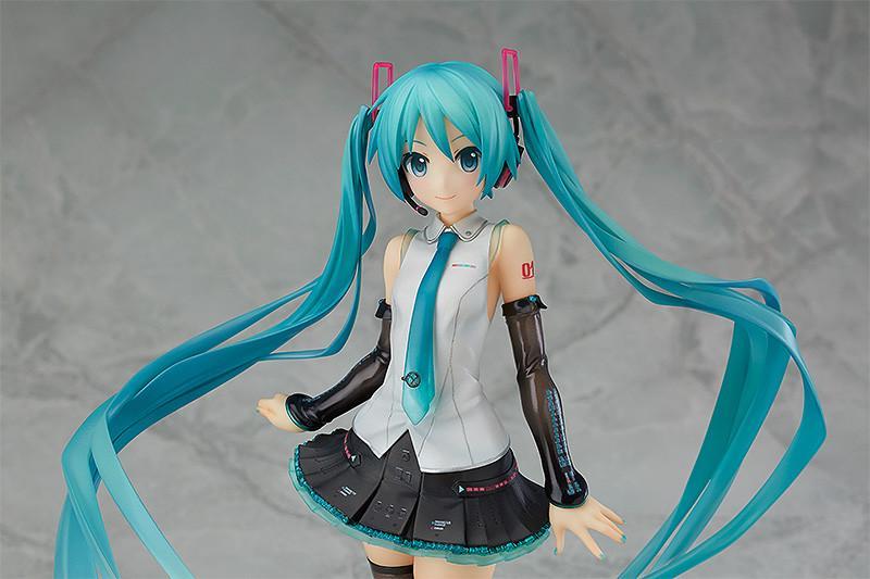 Vocaloid: Hatsune Miku V4X 1/8 Scale Figurine