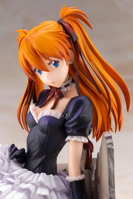 Evangelion: Asuka Gothic Lolita 1/7 Scale Figure
