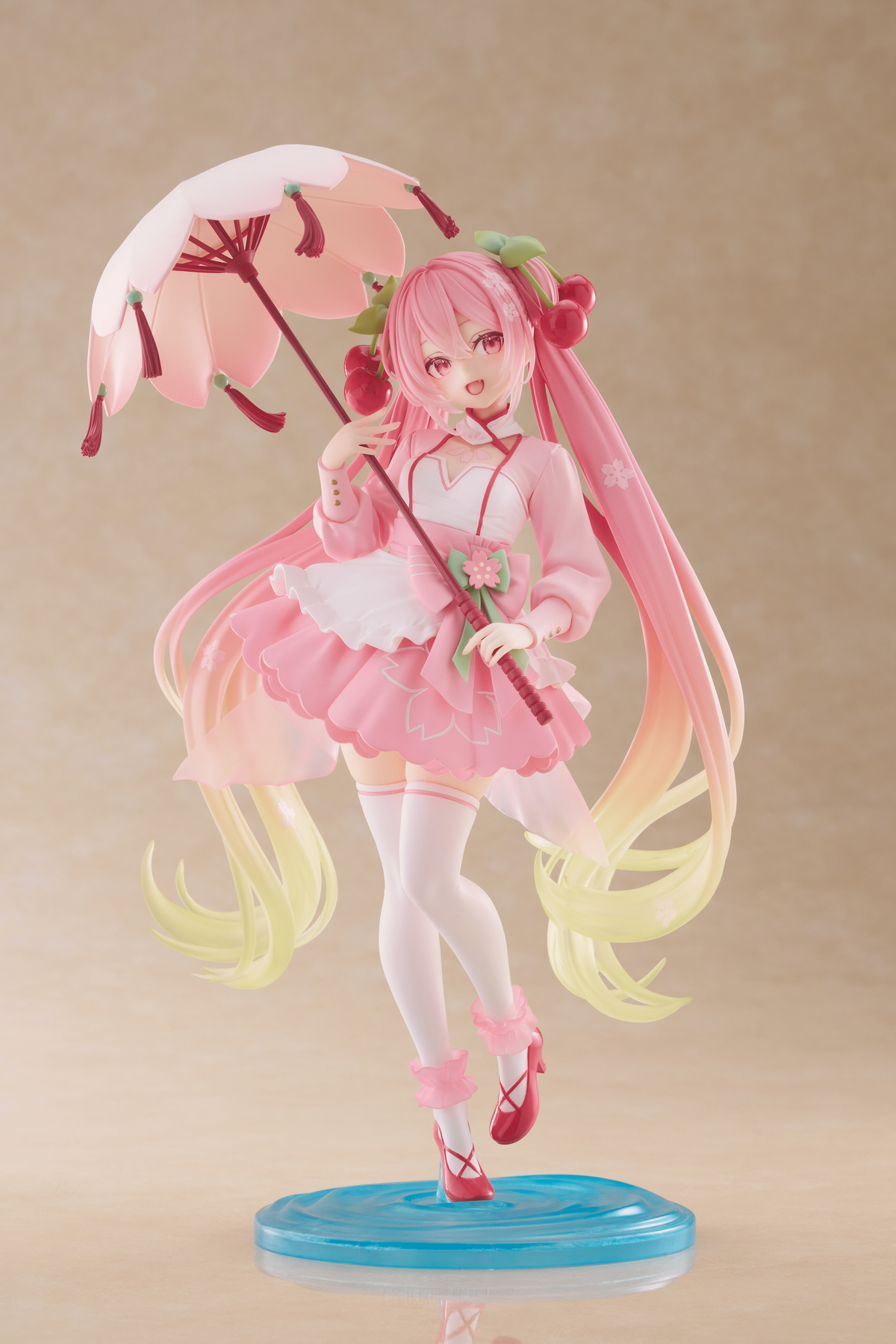 Vocaloid: Sakura Miku AMP+ Sakura Dress Ver. Prize Figure