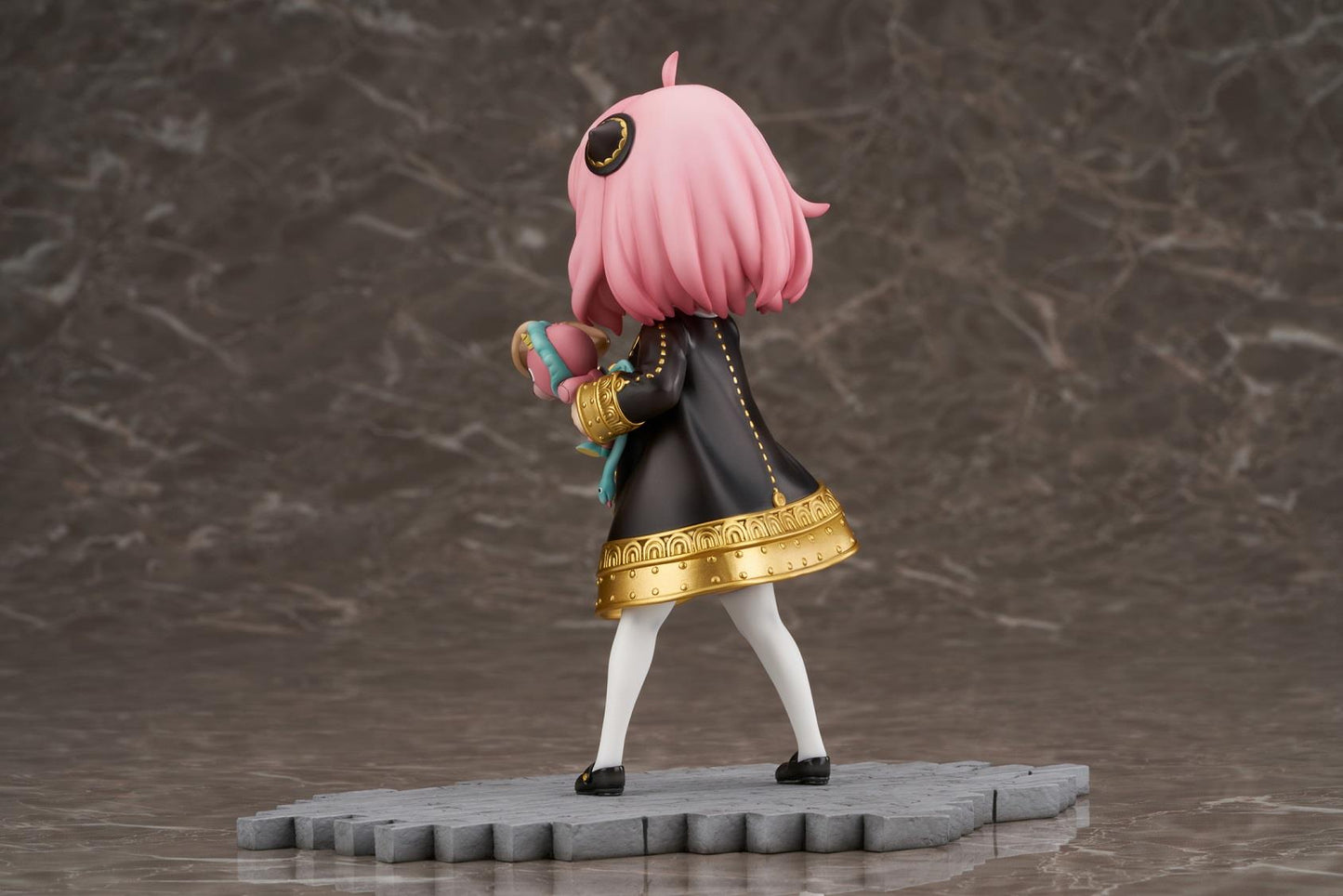 Spy x Family: Anya Forger 1/7 Scale Figurine