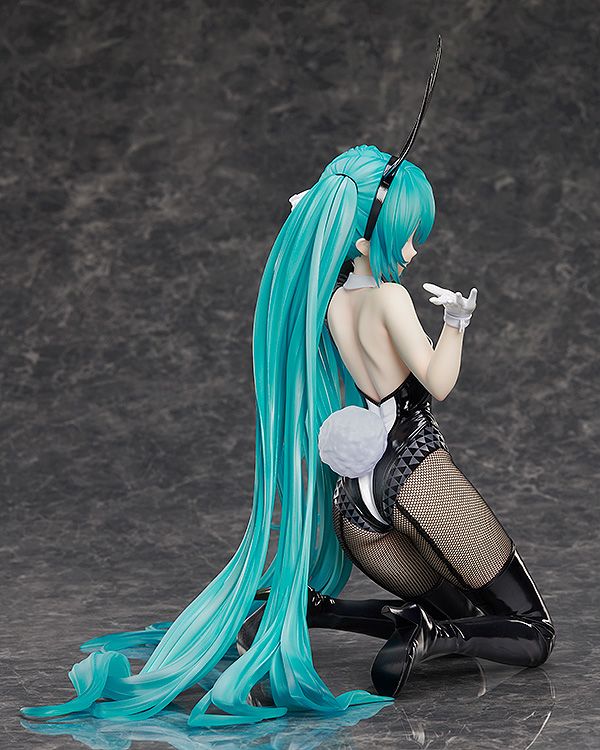 Vocaloid: Hatsune Miku Bunny SanMuYYB Ver. 1/4 Scale Figurine