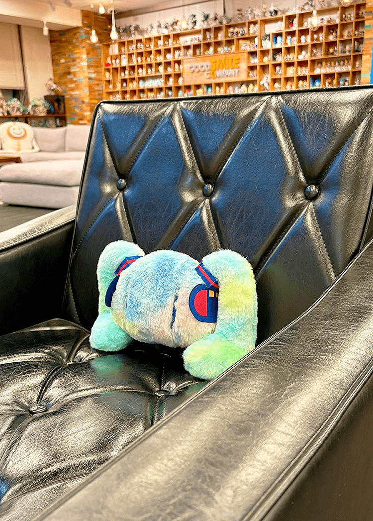 Vocaloid: Hatsune Miku x Maho Takahashi Artist Collaboration Plush