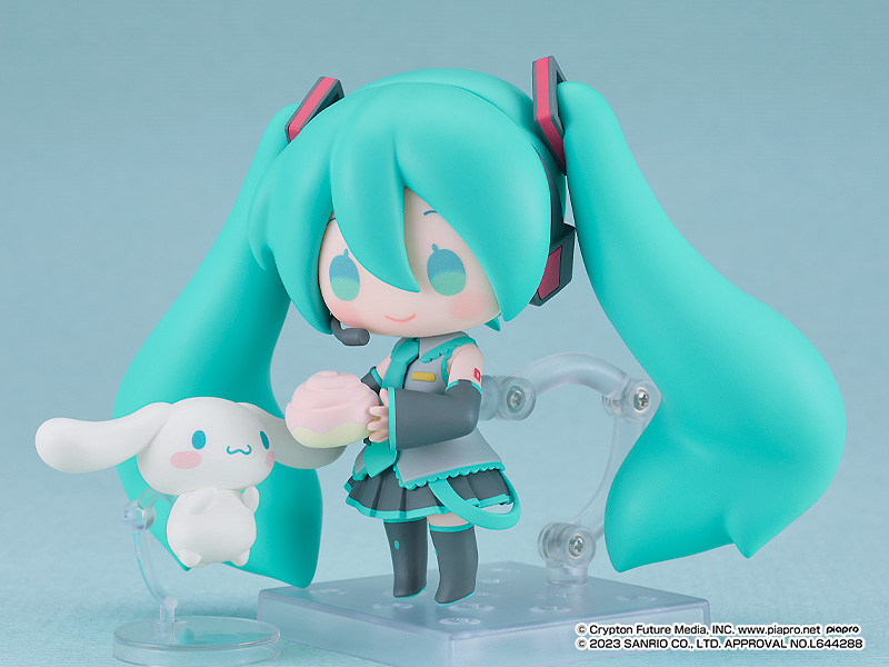 Vocaloid X Sanrio: 2306 Hatsune Miku: Cinnamoroll Collaboration Ver. Nendoroid