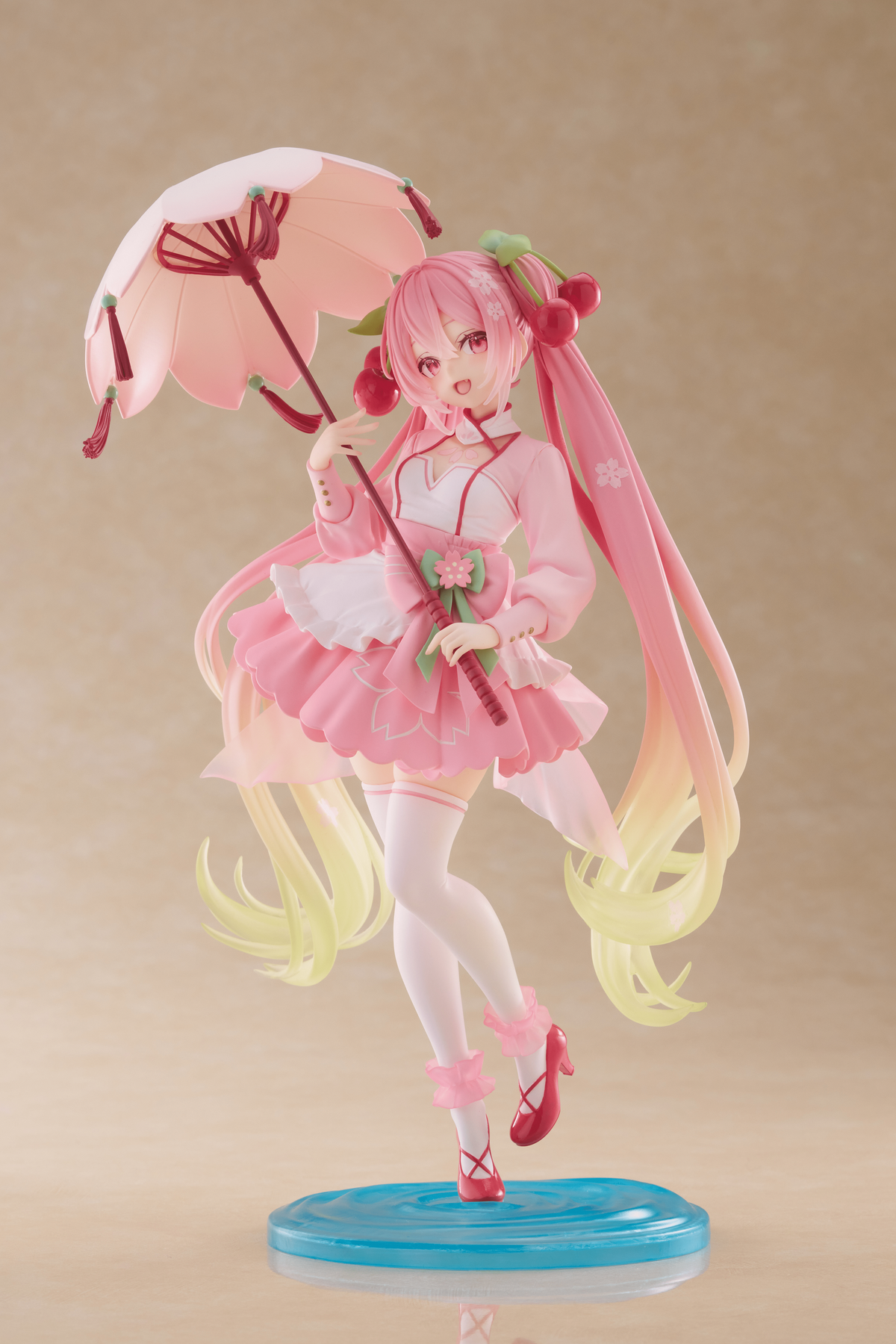 Vocaloid: Sakura Miku AMP+ Sakura Dress Ver. Prize Figure