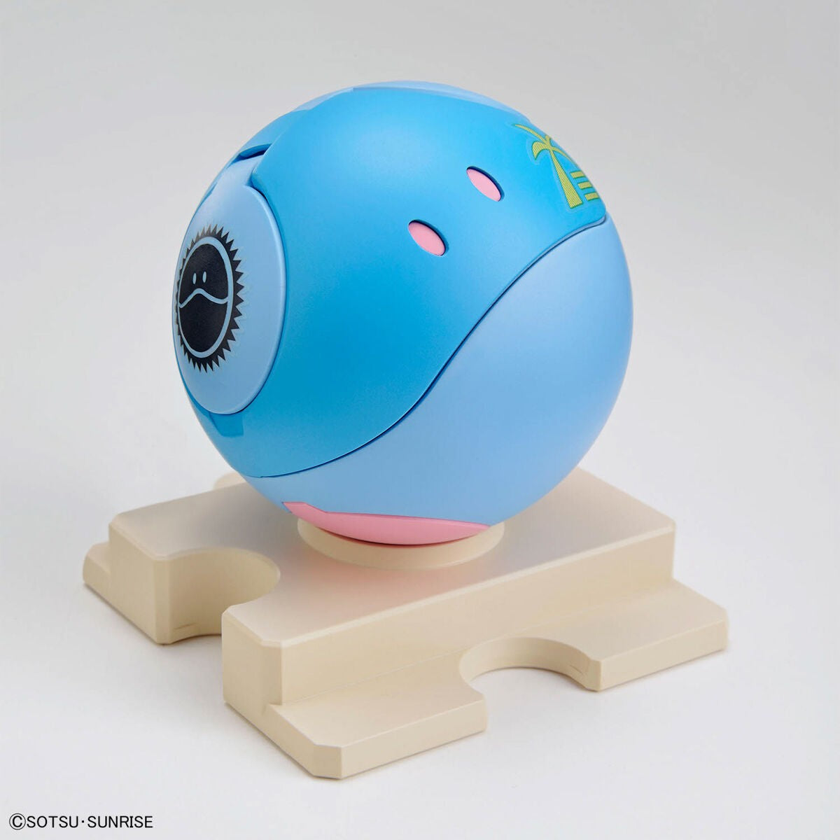 Gundam: Beargguy Ohana & Aloharo Set HG Model