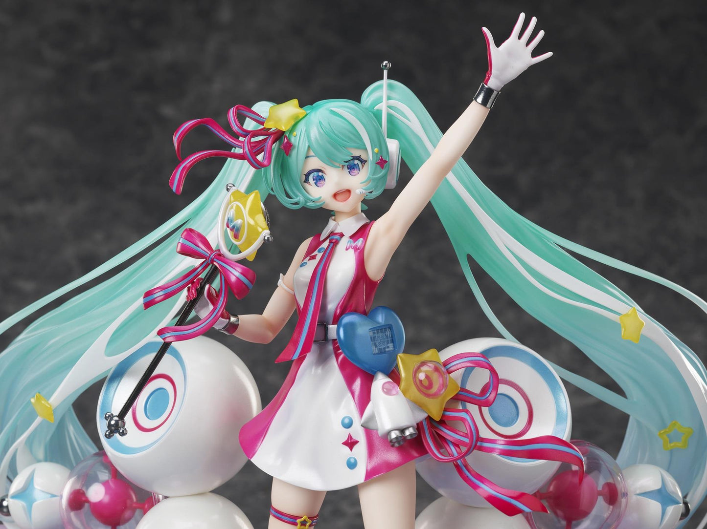 Vocaloid: Hatsune Miku Magical Mirai 10th Anniversary 1/7 Scale Figurine