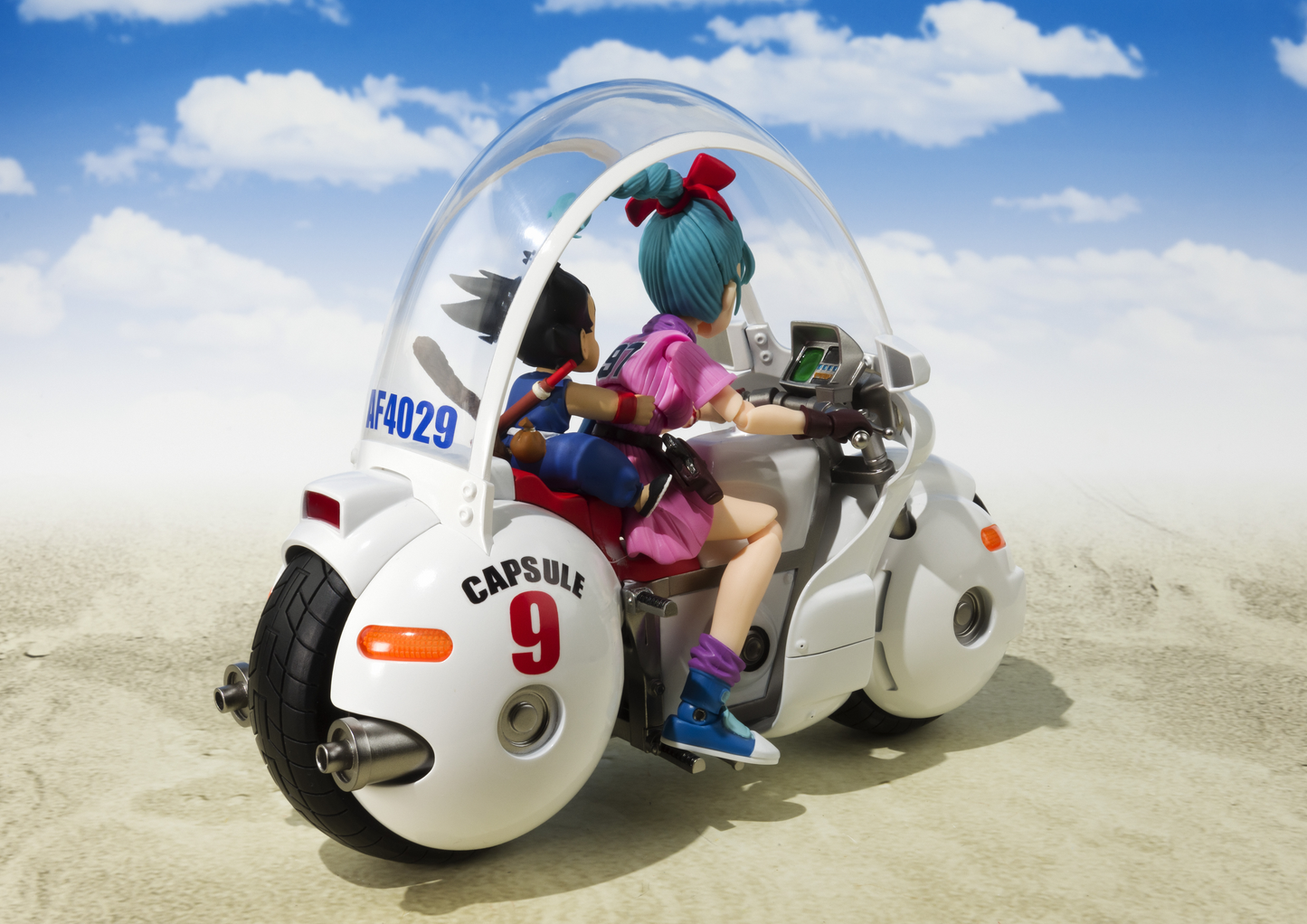 Dragon Ball: Bulma's Motorcycle -Hopoi Capsule No.9- S.H. Figuarts
