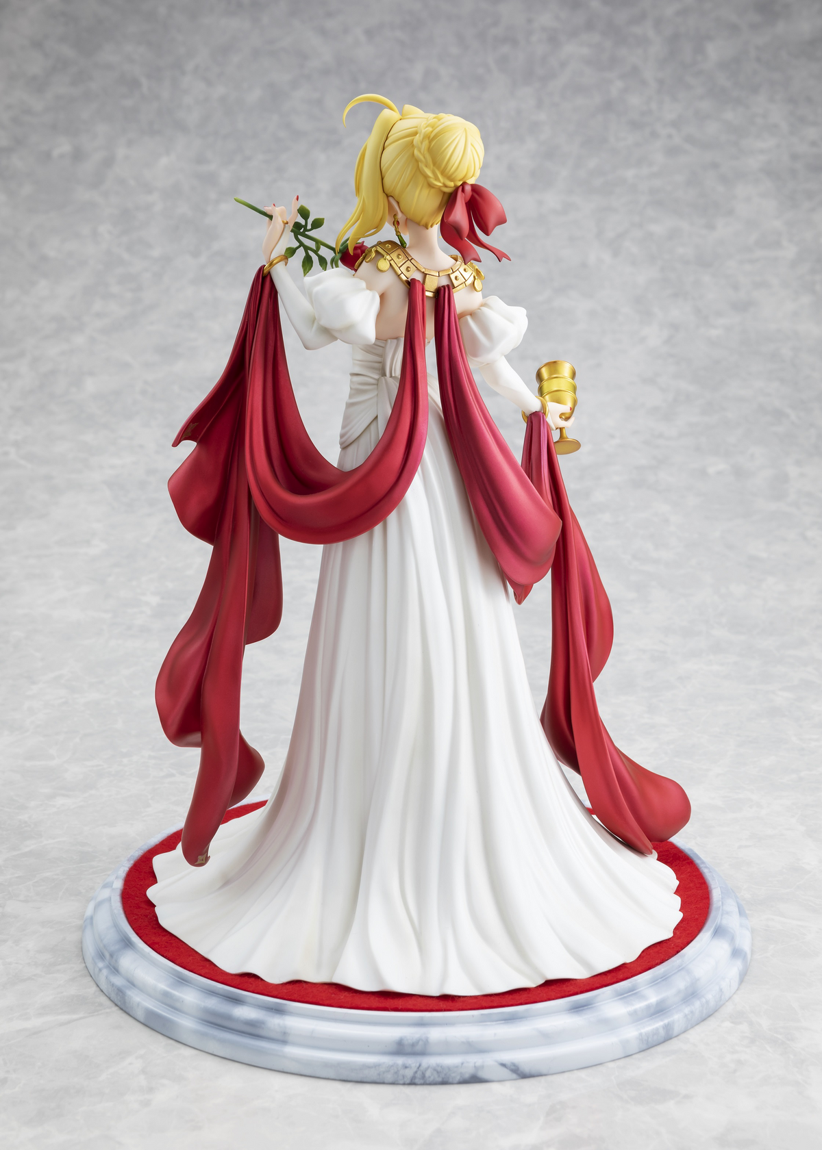 Fate/Grand Order: Saber/Nero Claudius -Venu's Silk Ver.- 1/7 Scale Figurine