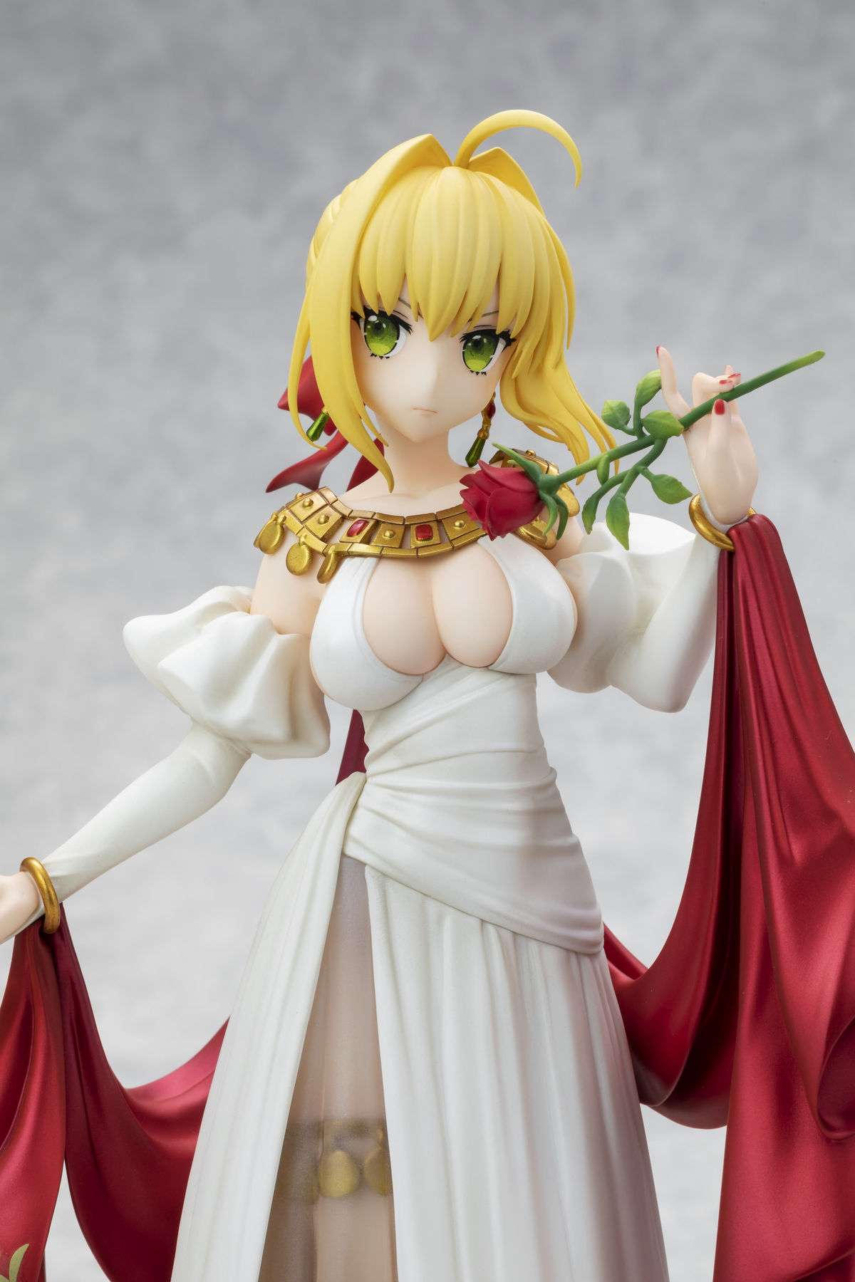 Fate/Grand Order: Saber/Nero Claudius -Venu's Silk Ver.- 1/7 Scale Figurine