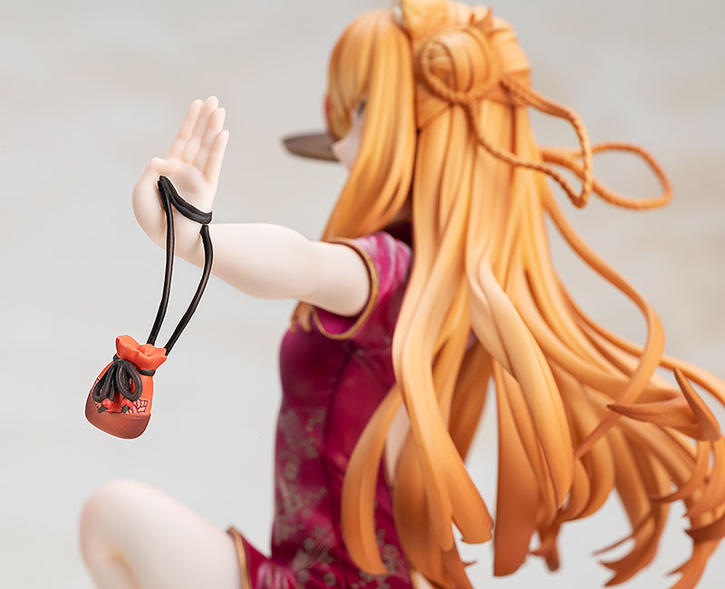 Spice and Wolf: Holo Chinese Dress Ver. 1/7 Scale Figurine