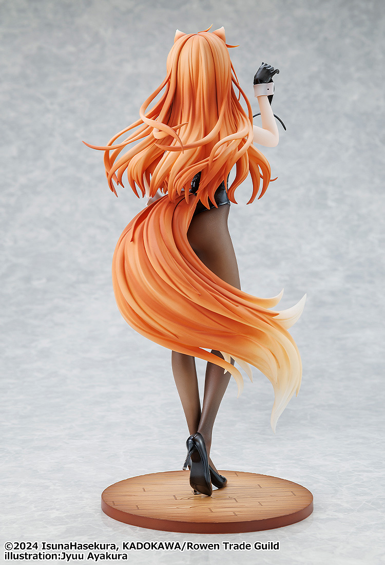 Spice and Wolf: Holo Light Novel Bunny Ver. 1/7 Scale Figurine