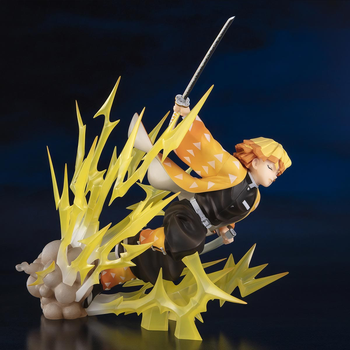 Demon Slayer: Zenitsu Thunder Breathing Figuarts Zero