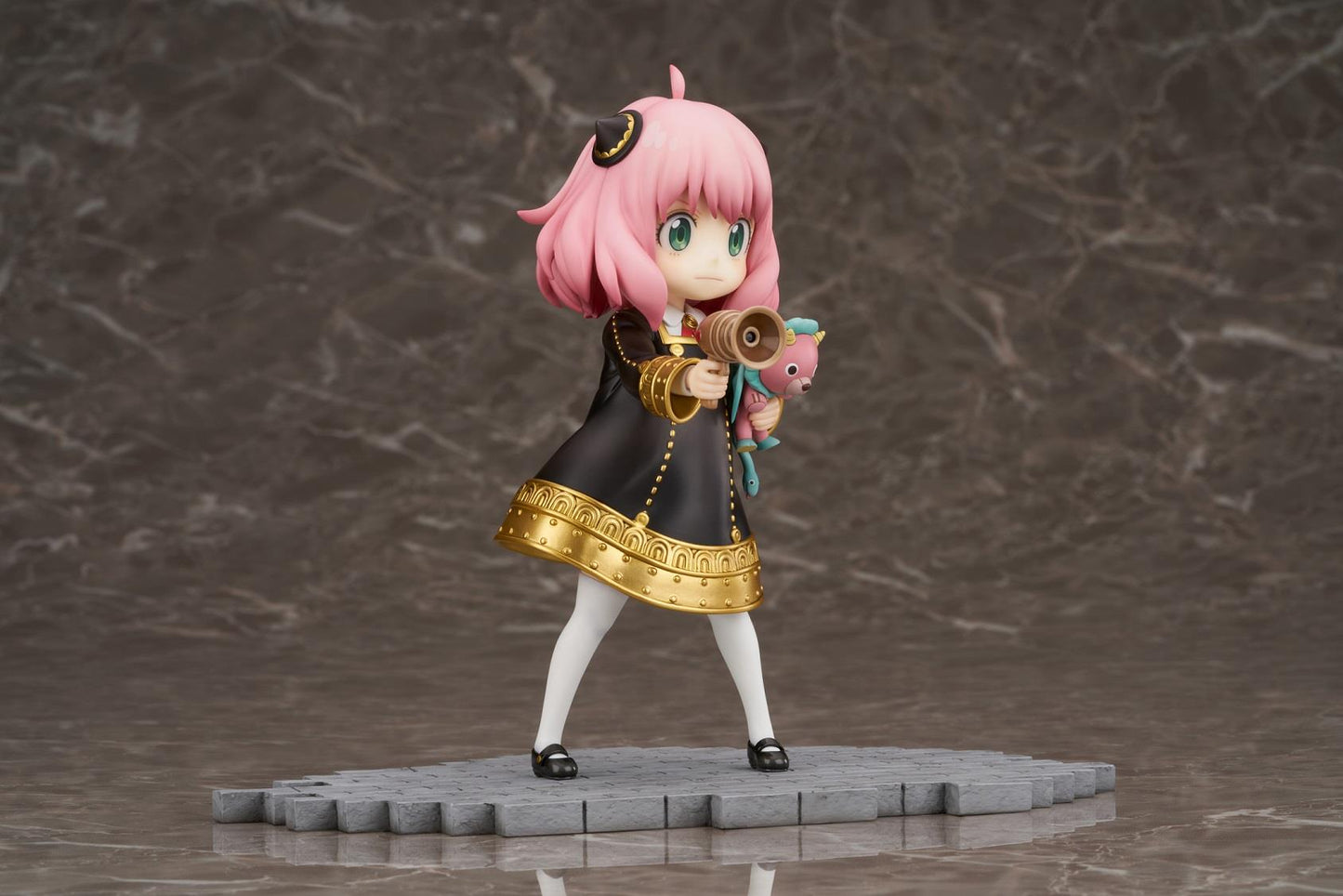 Spy x Family: Anya Forger 1/7 Scale Figurine