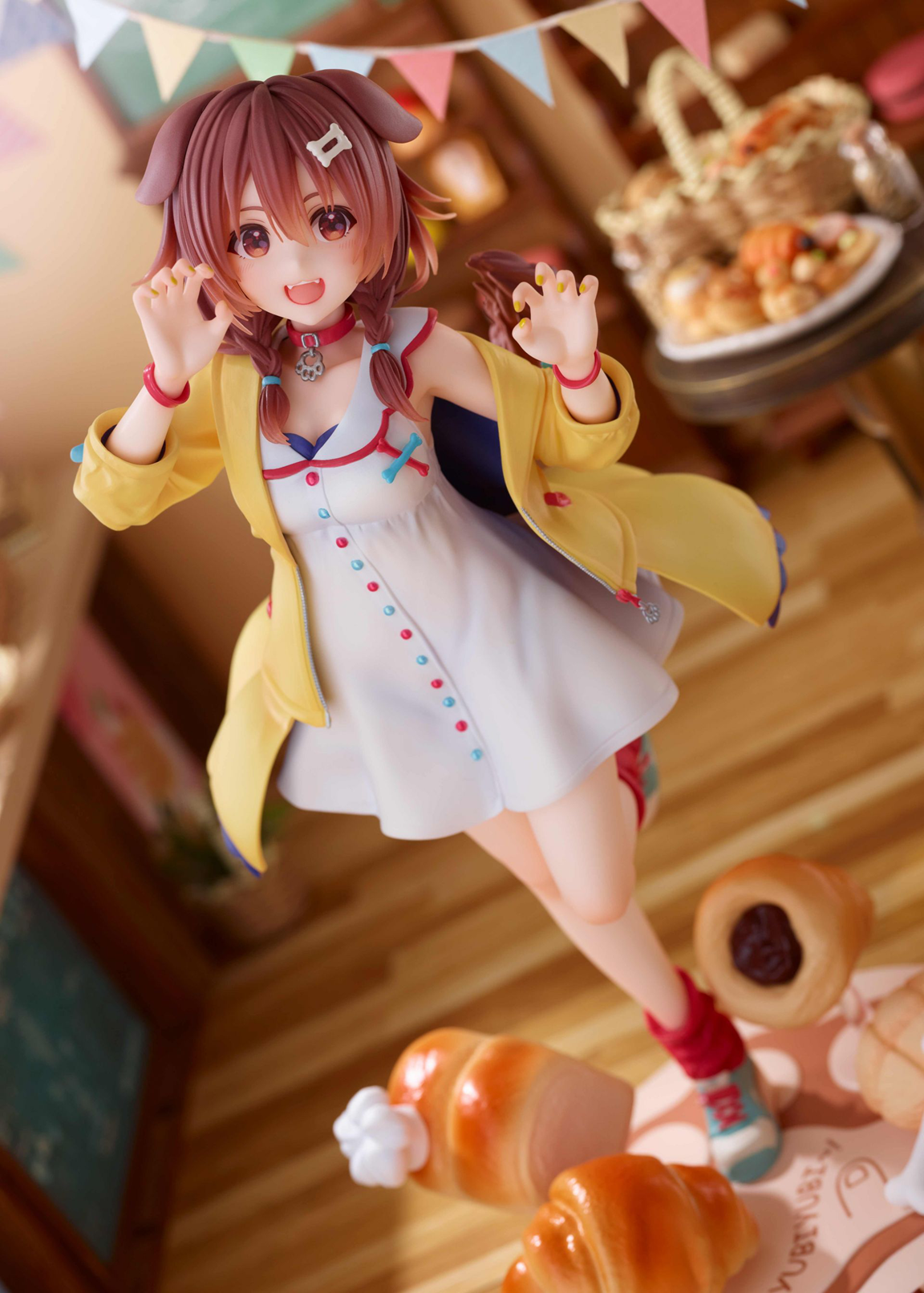 Hololive: Inugami Korone 1/7 Scale Figurine
