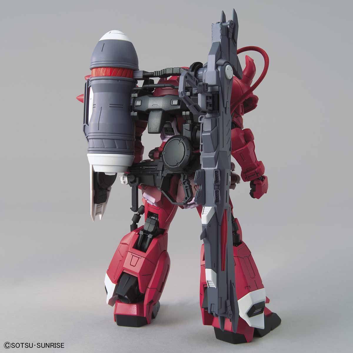 Gundam: ZGMF-1000/A1 Gunner Zaku Warrior [Lunamaria Hawke Custom] 1/100 Model