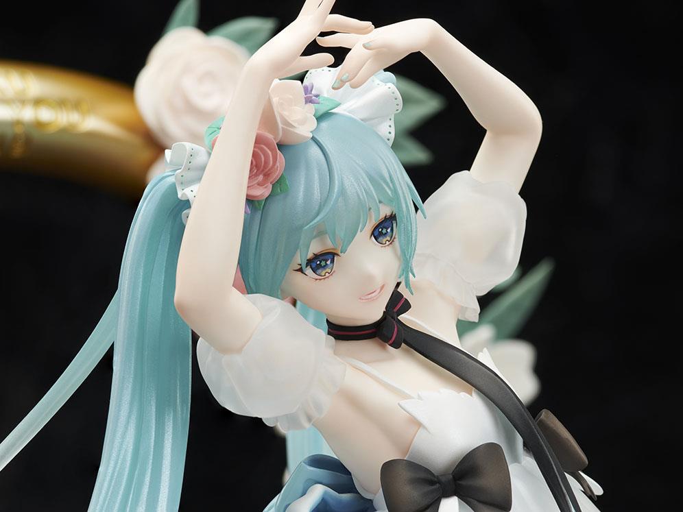Vocaloid: Hatsune Miku Miku With You 2019 Ver. 1/7 Scale Figurine