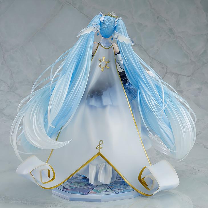Vocaloid: Snow Princess Miku 1/7 Scale Figurine