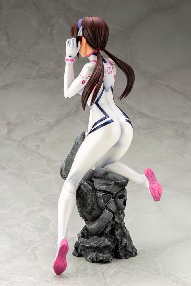 Evangelion: Makinami Mari Illustrious White Plugsuit Ver. 1/6 Scale Figurine