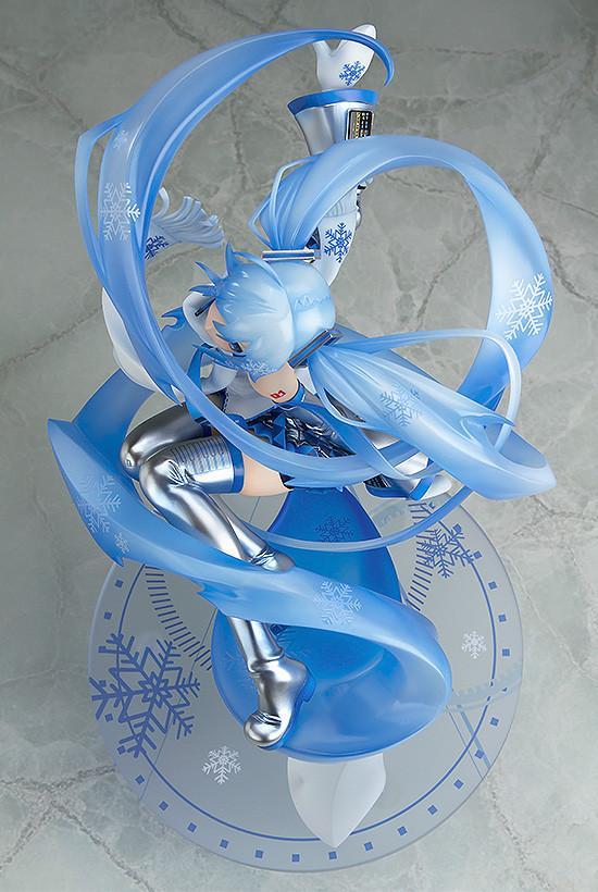 Vocaloid: Snow Miku 1/7 Scale Figurine