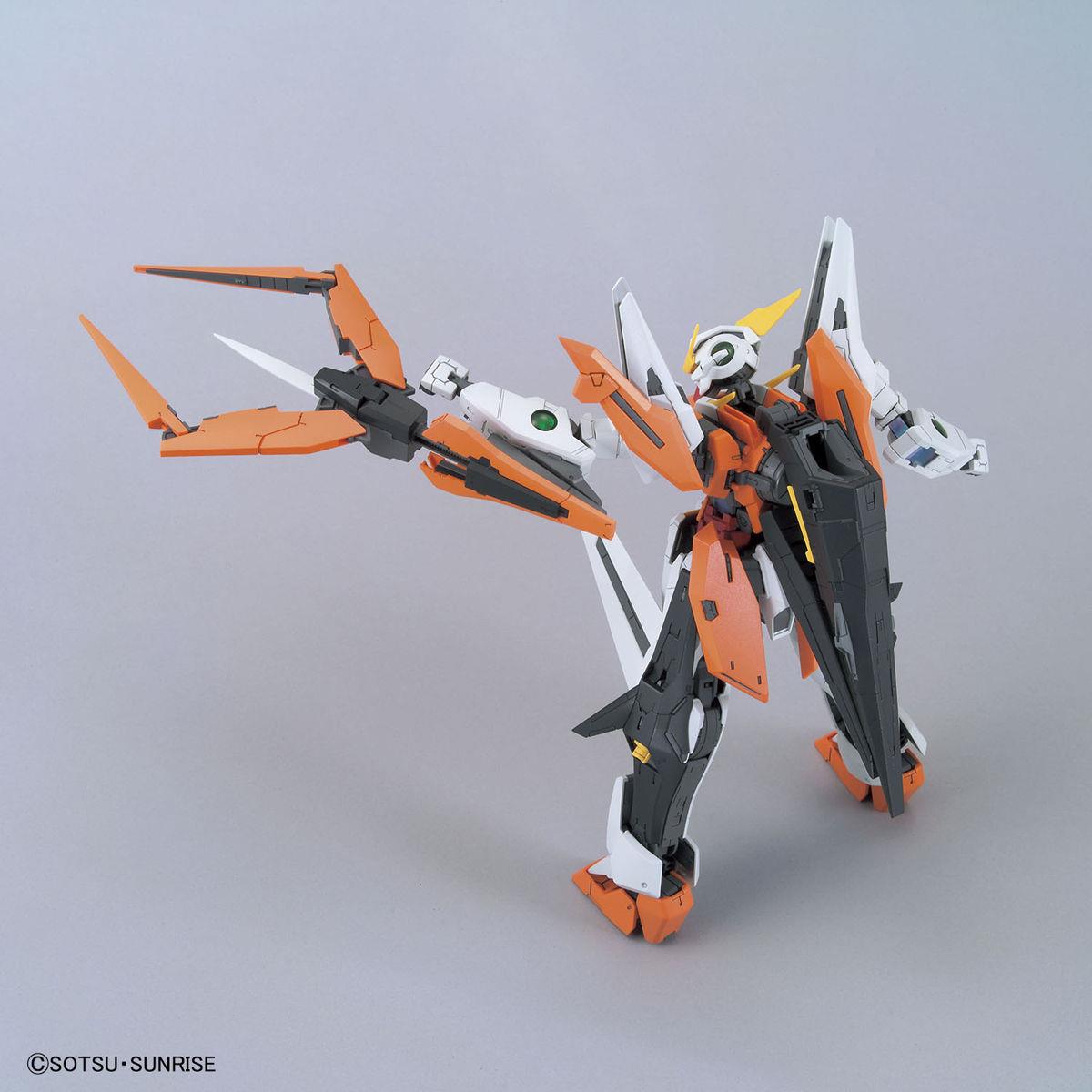 Gundam: Gundam Kyrios MG Model