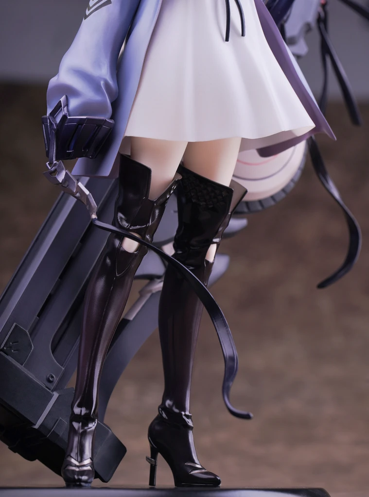 Iron Saga: Teresa 1/7 Scale Figure