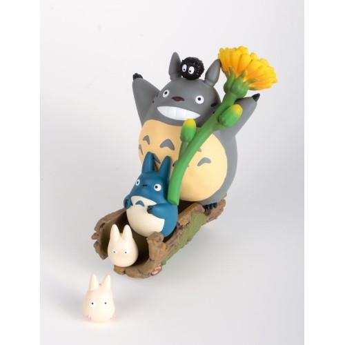 My Neighbour Totoro: Totoro Flower Nosechara Stacking Figure Set