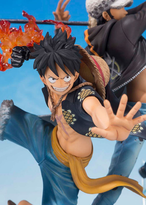 One Piece: Monkey D Luffy and Trafalgar Law Figuarts Zero 5th Anniversary Figure