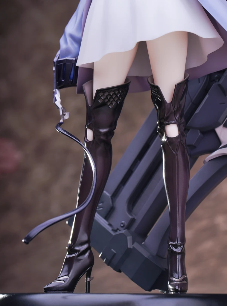 Iron Saga: Teresa 1/7 Scale Figure
