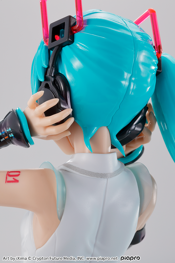 Vocaloid: Hatsune Miku V4X Figure-Rise LABO Model