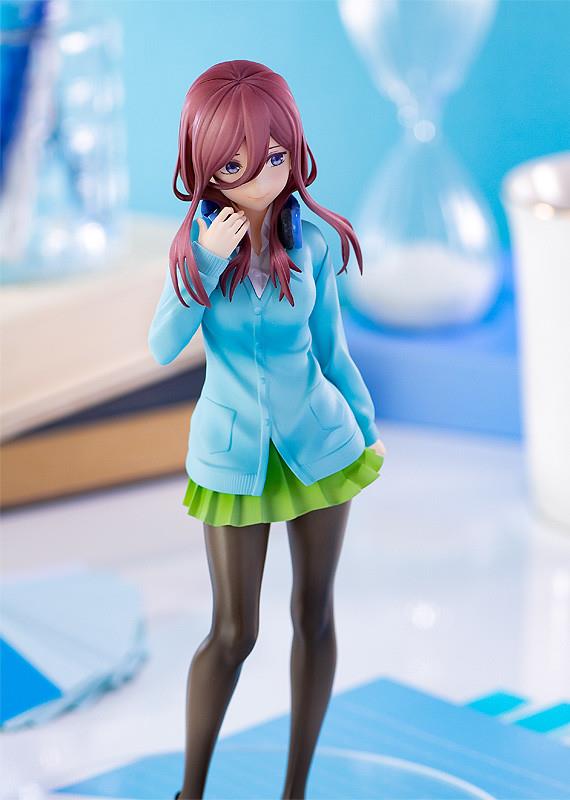 The Quintessential Quintuplets: Miku Nakano POP UP PARADE Figure