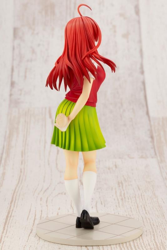 Quintessential Quintuplets: Itsuki 1/8 Scale Figurine