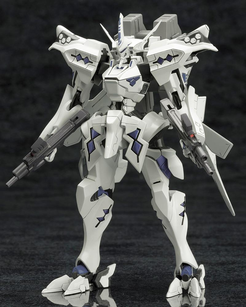 Muv-Luv Alternative: Takemikaduchi Type-00A 1/144 Model Kit