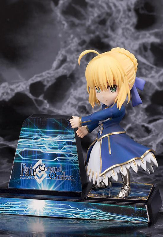 Fate/Grand Order: Saber Altria Pendragon Phone Stand